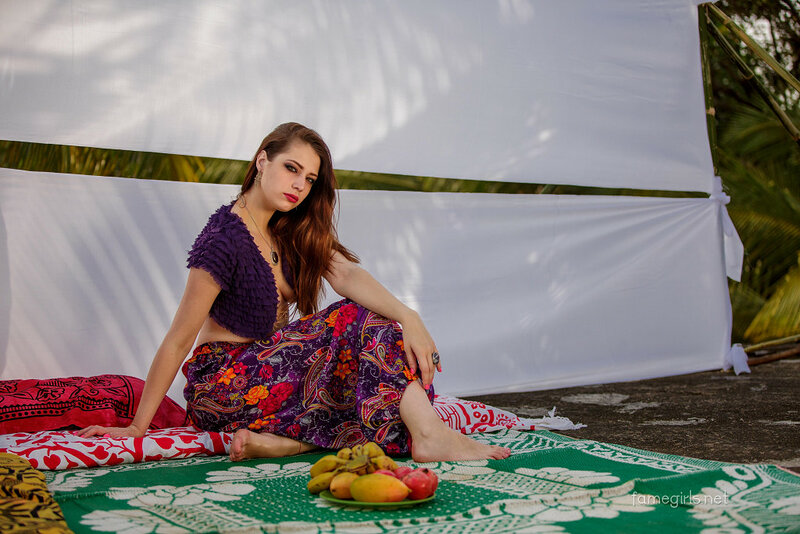 Оксана, 19 лет, 3 размер груди